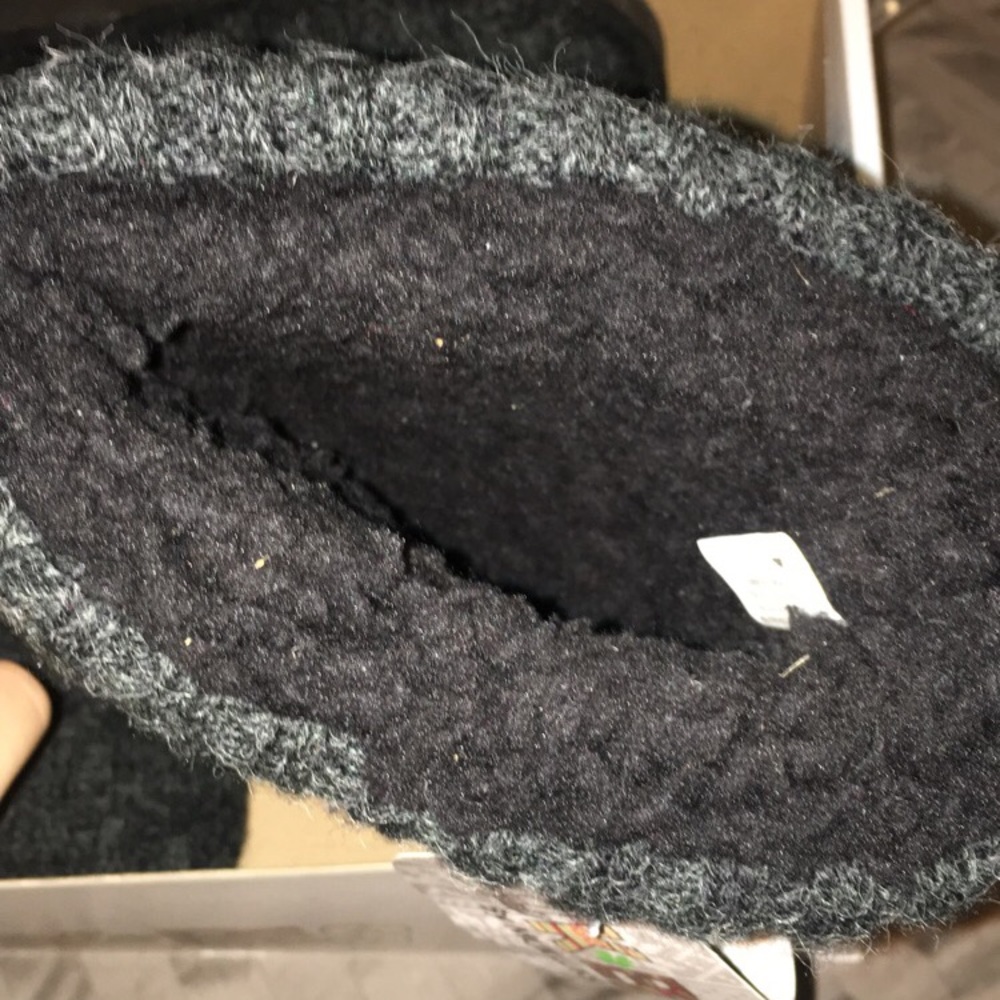 Muk luks - Picture 5 of 5